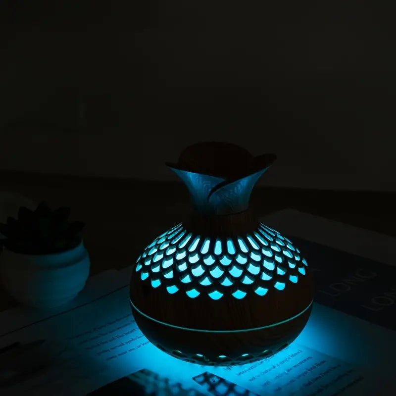 Stilvoller AromaBloom Duft-Diffuser integriert sich perfekt in die Wohnkultur. Schafft entspannende Wellness-Oase.
