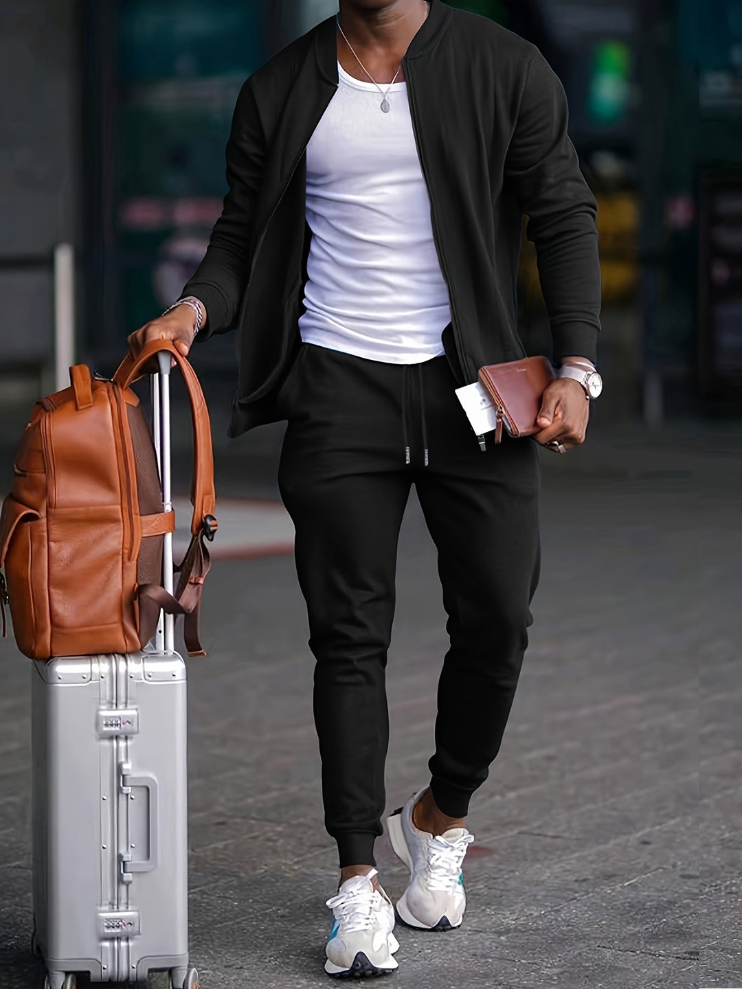 Moderner Herren Jogger-Trainingsanzug Zweiteiler. Komfortable Sweatjacke & Joggerhose für Freizeit & Alltag.