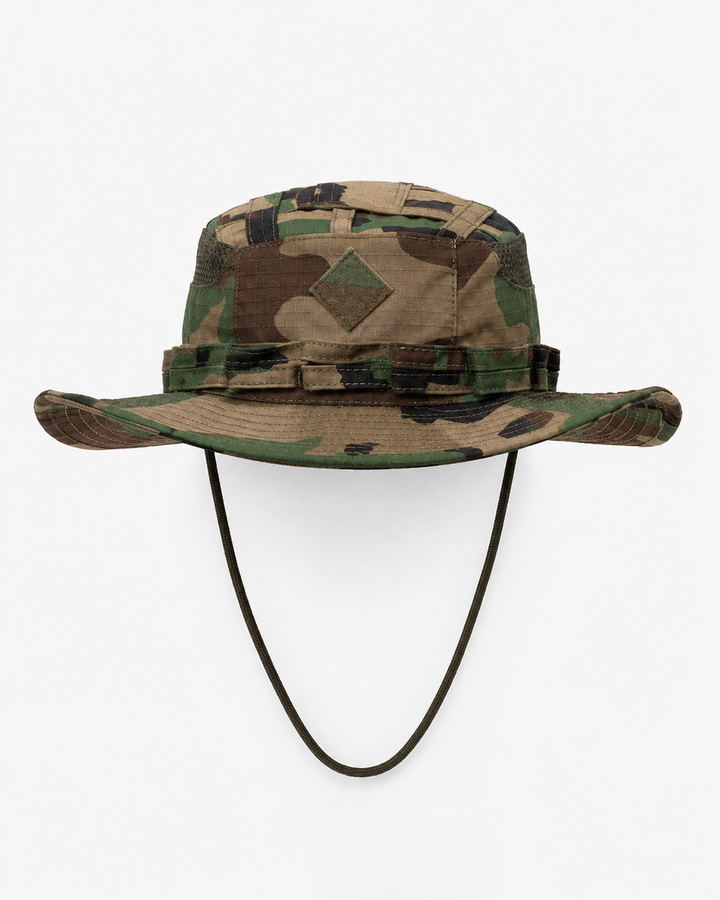 Dieser Camouflage Boonie Hut ist ein vielseitiger Unisex-Begleiter für jedes Outdoor-Abenteuer & effektiven Sonnenschutz.