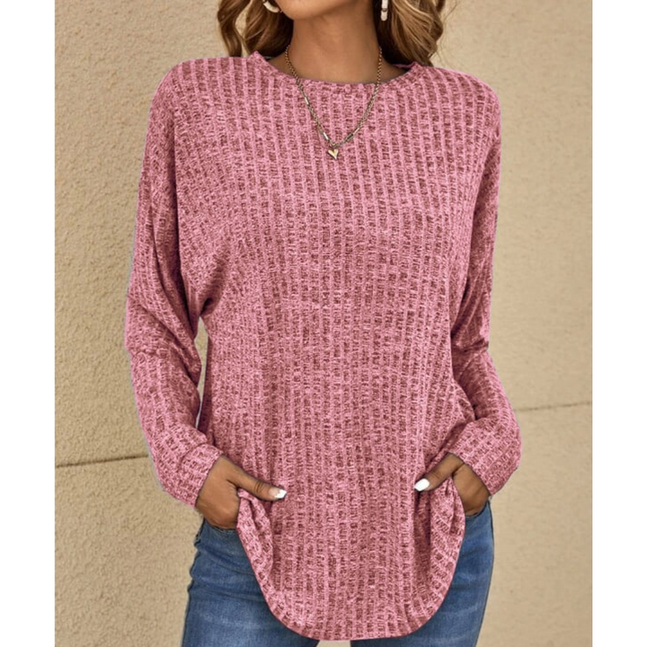 Stilvoller Damen Pullover in Khaki. Bequemer Langarm Sweater, ideal für Herbst- und Wintermode. Modische Damenkleidung.