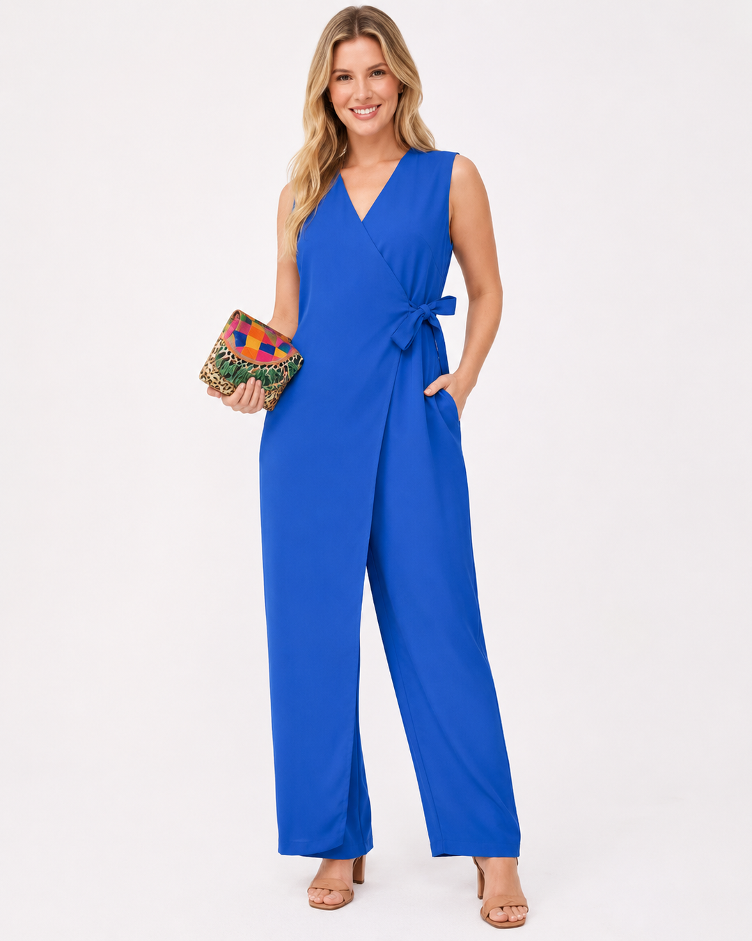 Ärmelloser Damen Sommeroverall im Wickeldesign mit weiten Beinen und Bindegürtel, perfekt für Streetwear.