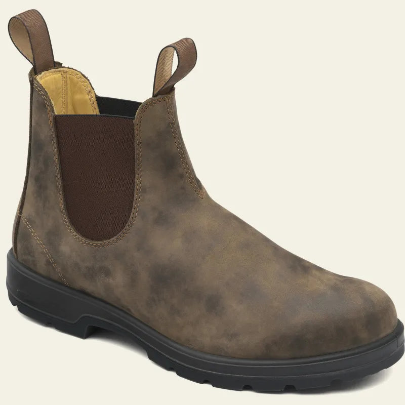 Robuste Sohle der wasserdichten Renato Herren Chelsea-Stiefel für optimalen Komfort und Grip bei jedem Wetter.
