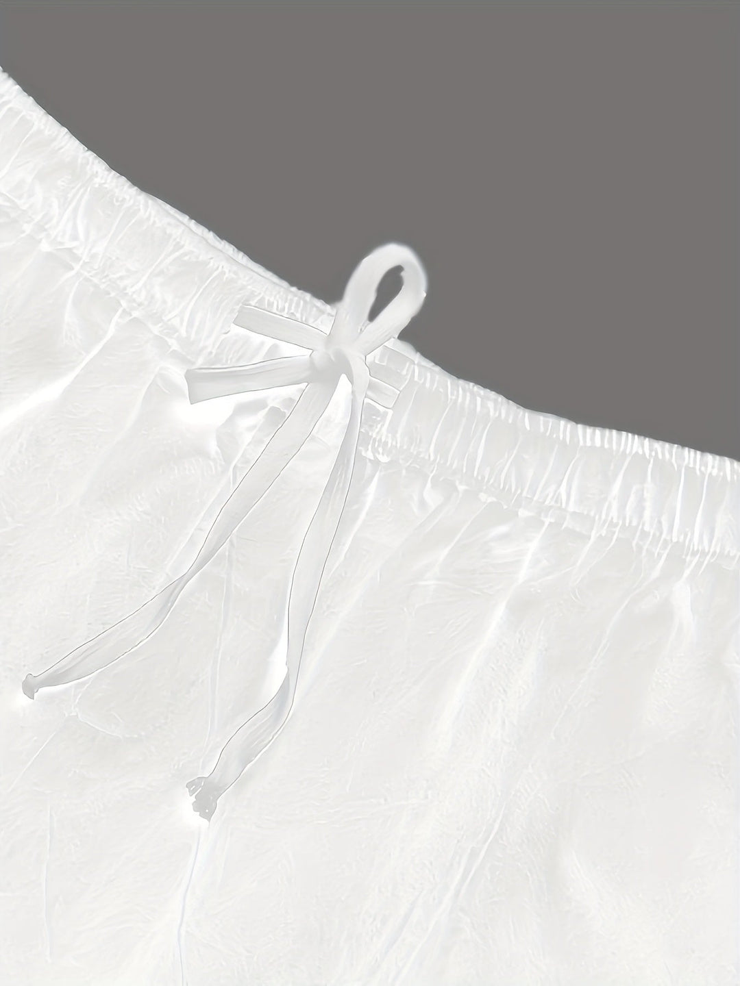 Komfortable & stylische Herren Badehose, kurz, perfekt für Strand & Schwimmbad.