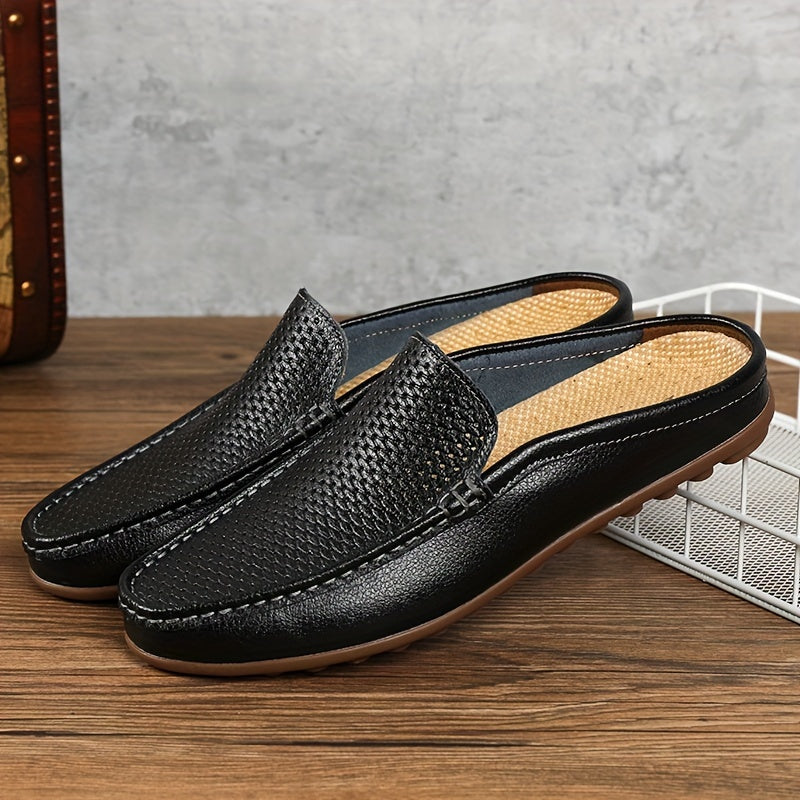 Herren Slip-On Mokassins aus hochwertigem Wildleder, dunkelbraun. Bequeme Freizeitschuhe für den Alltag.