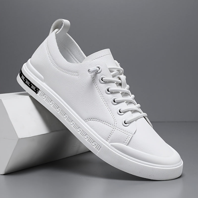 Herren Komfort Sneaker in modernem Design. Stylische Schnürschuhe für Alltag & Freizeit. Bequem & vielseitig.