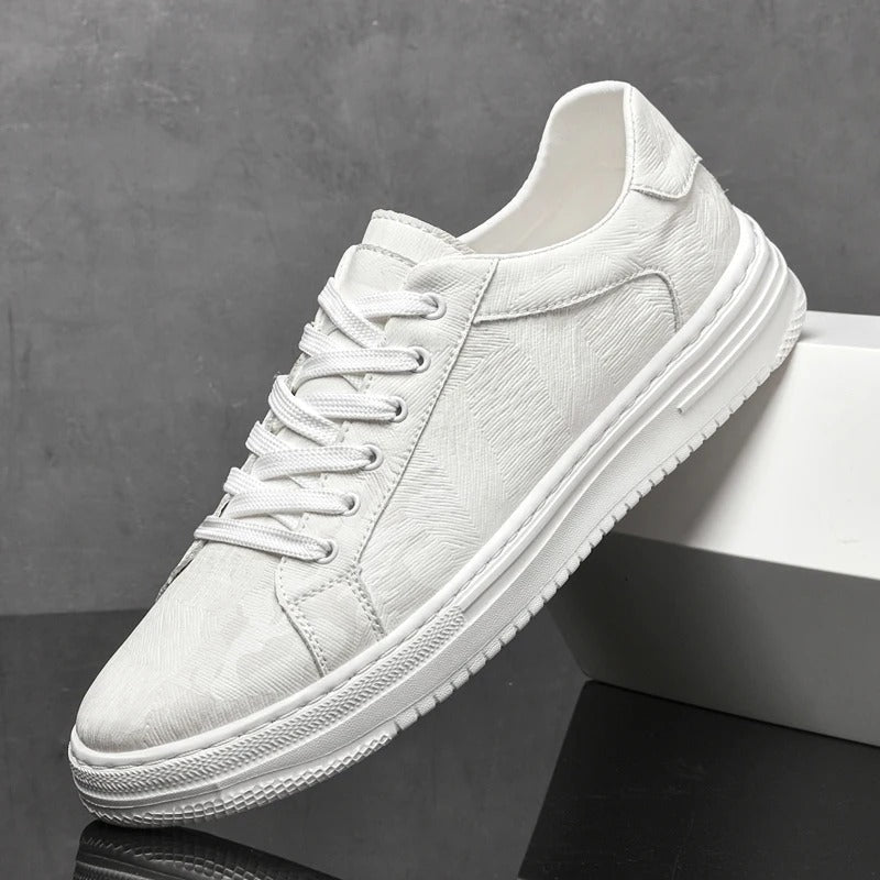 Moderne Herren-Sneaker, ideal für jede Gelegenheit. Stilvolle und bequeme Freizeitschuhe für Herren.