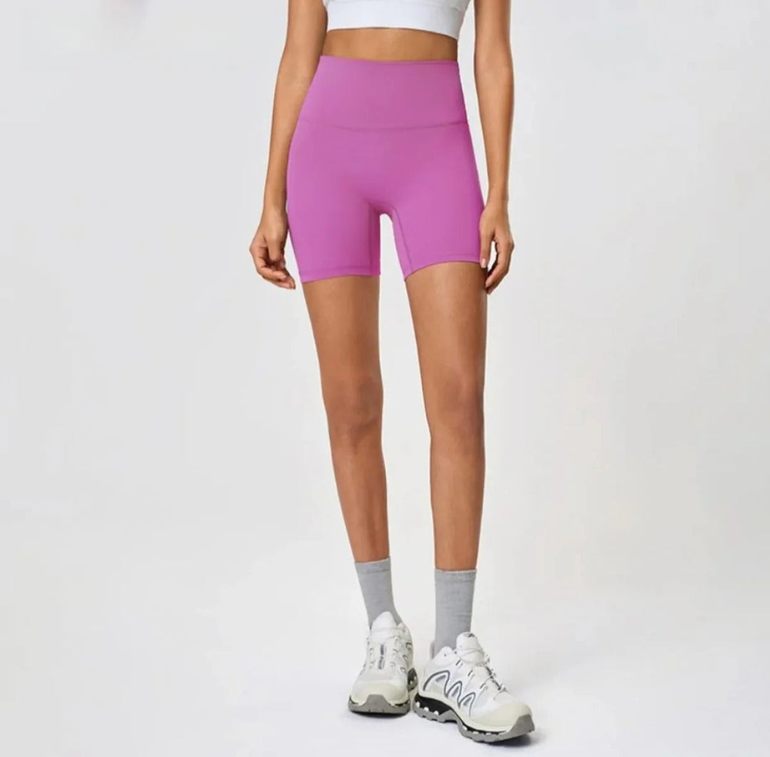 Stylische Damen Activewear Shorts: atmungsaktiv und dehnbar für Yoga & täglichen Gebrauch.