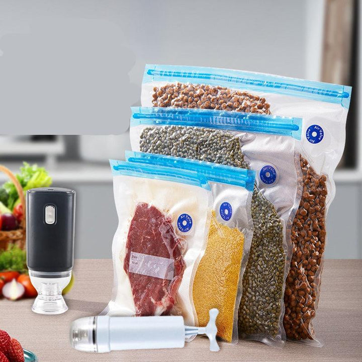 Wiederverwendbare Vakuumierbeutel für längere Frische von Lebensmitteln in Ihrer Küche.
