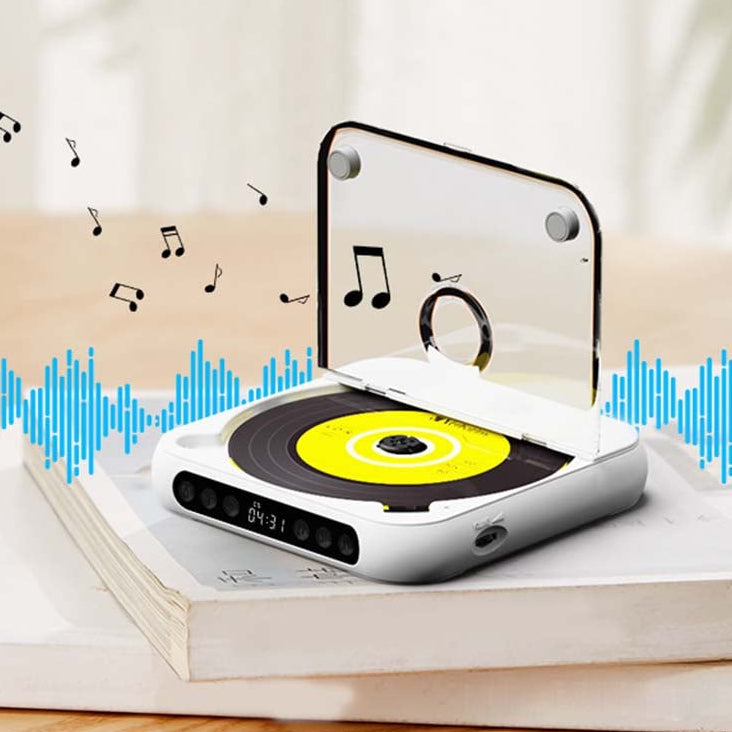 Tragbarer CD-Player mit Bluetooth, verbunden mit externen Lautsprechern für Partys.