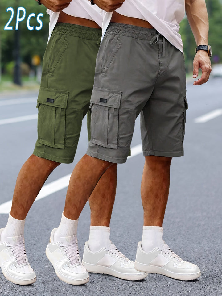 Praktische Herren Shorts im Doppelpack, ideal für sommerliche Freizeit- und Outdoor-Aktivitäten. [[lstfy-media:6]]
