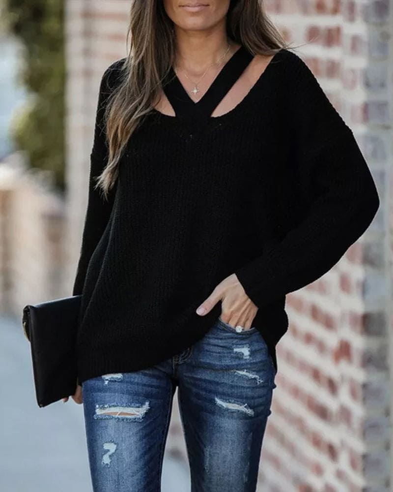 Bequemer Damen Langarm-Pullover mit V-Ausschnitt. Ideal für Freizeit und gemütliche Stunden.