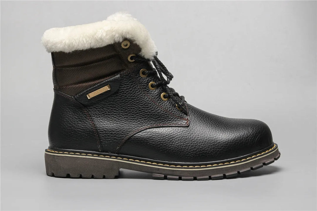 Schneefeste Herren Winterstiefel, atmungsaktiv, für aktiven Wintersport.
