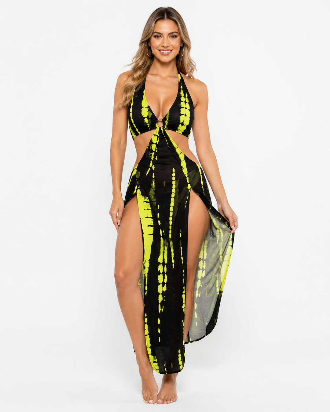 Feminin geschnittener Damen Badeanzug mit Neckholder und modernen Cut-Outs für jede Figur.