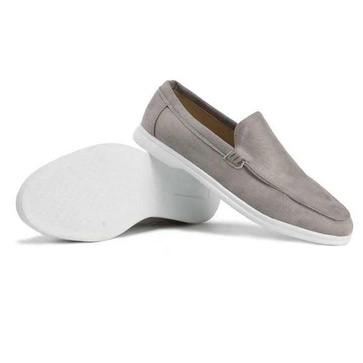 Klassische Herren Loafer, ideale Sommerschuhe & Freizeitschuhe. Robuste Mokassins für stilvolle Herrenmode.