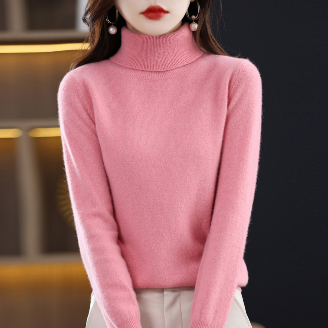 Nahaufnahme des weichen Kaschmir-Stoffs am Rollkragenpullover Elena für Damen, luxuriöses Gefühl.