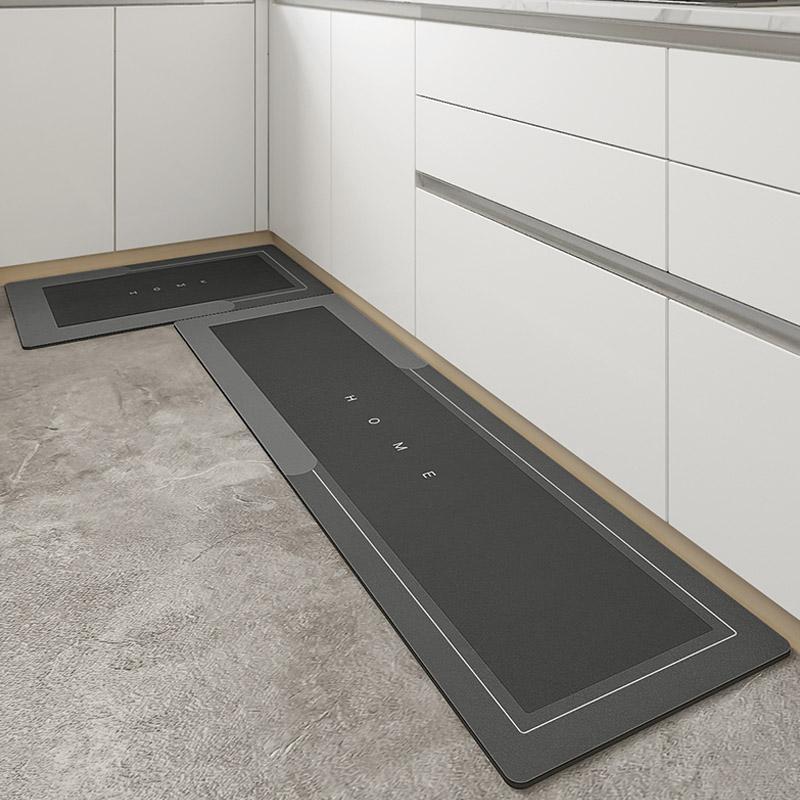 AquaComfort Badematte für Komfort im Bad, schnelltrocknend & super saugfähig.