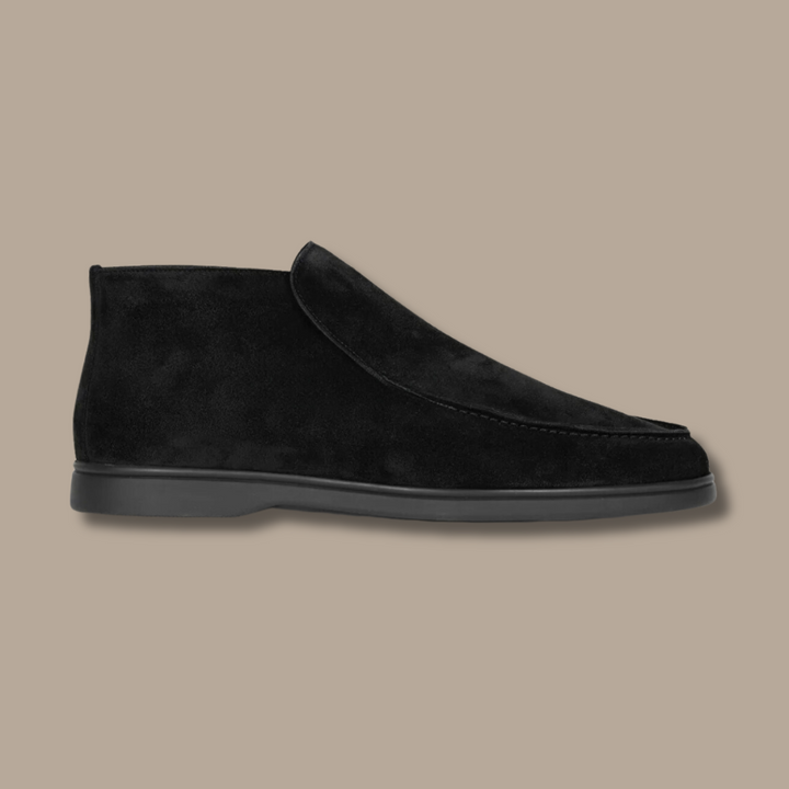 Luxuriöse Alden Wildleder-Slipper für Herren aus neuem Blickwinkel, zeitlos und bequem.