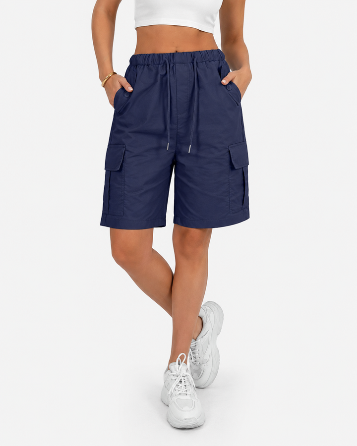 Lässige Damen Sommer Cargo Shorts, vielseitig kombinierbar für einen entspannten Freizeitsommer.