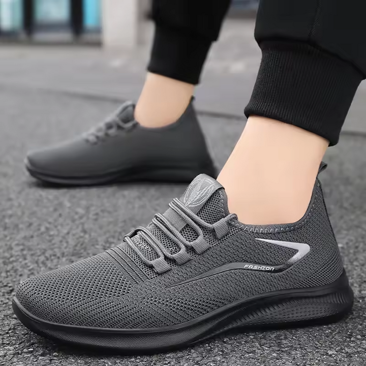 Komfortable Herren Slip-On-Gehschuhe, orthopädisch, mit Fußgewölbestütze für lange Spaziergänge.