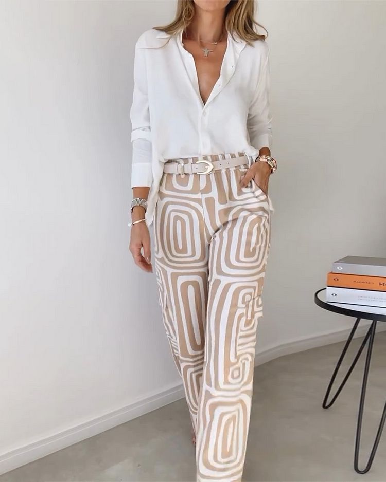 Vielseitiges Damen Zweiteiler Set, elegant und bequem, mit Langarm-Oberteil für stilvolle Outfits.