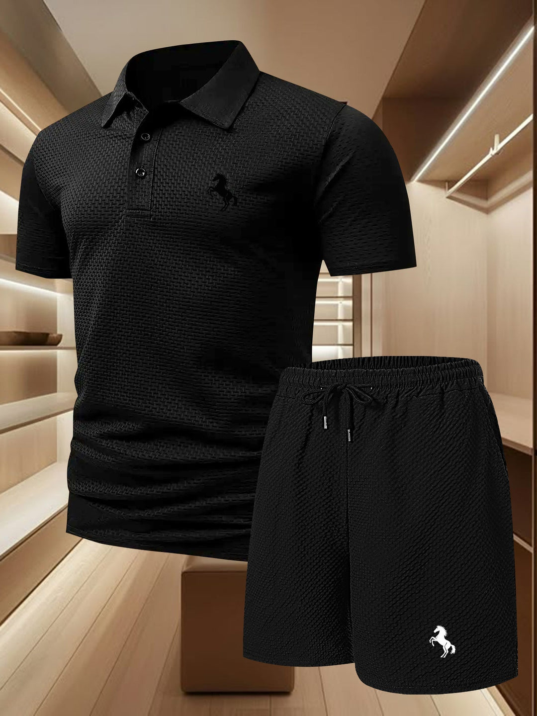 Herren Polo Set: Sportlich-elegantes Polohemd & bequeme Shorts für Freizeit, Sommerurlaub & entspannte Tage.
