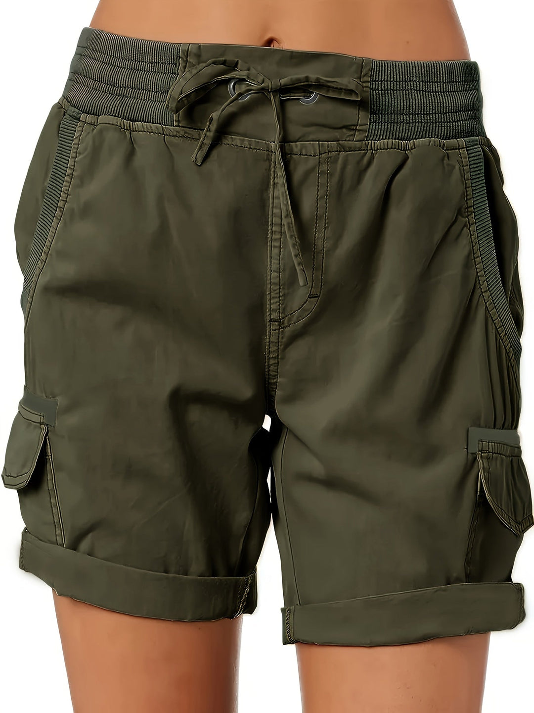 Bequeme Cargo Shorts für Damen mit Kordelzug und praktischen Details.
