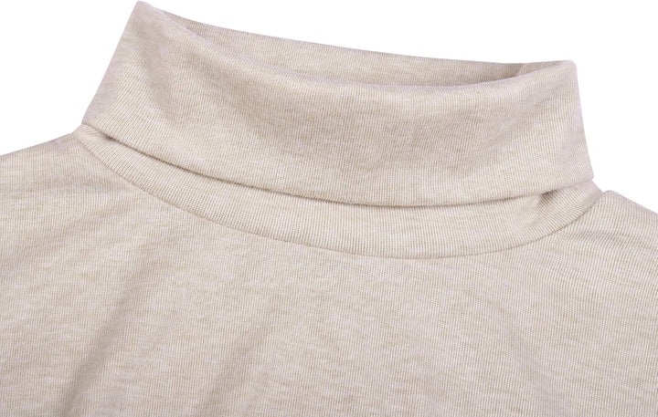 Kuscheliger Herren-Rollkragenpullover, warm und bequem, unverzichtbar für kalte Wintertage.
