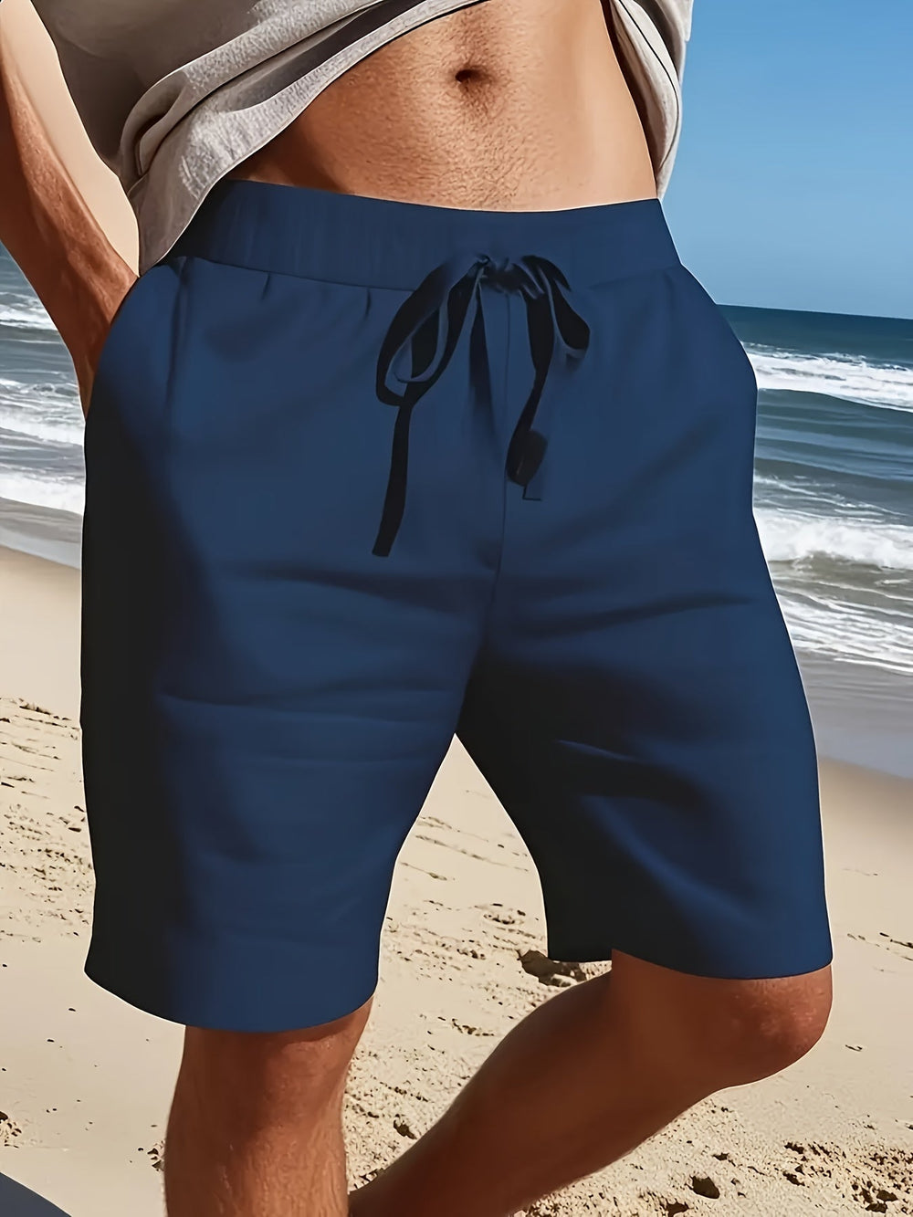 Lässige Herren Strandshorts in Beige, perfekt für Urlaub, Freizeit & entspannte Sommertage.