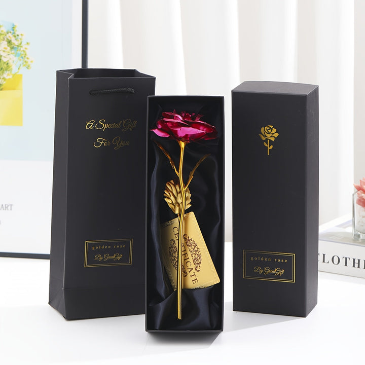 Künstliche Rose als ewiges Symbol der Liebe im schicken Geschenkset für Frauen.