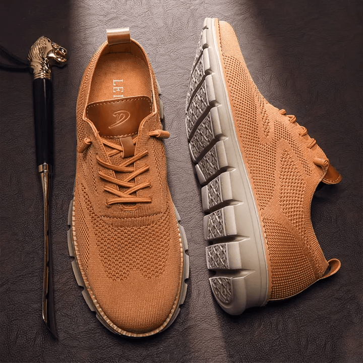 Karamellfarbene Dominic Herrenschuhe, rutschfest und atmungsaktiv, ideal für Freizeit.