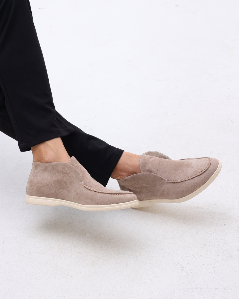 Modische Herren Freizeitschuhe; bequeme Slipper für entspannte Tage im Frühling & Sommer.