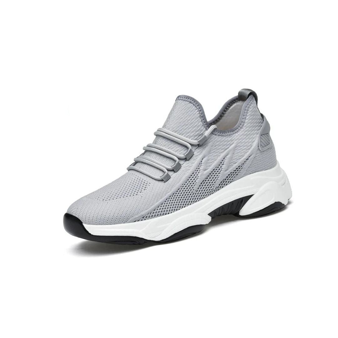 Seitenansicht: Eleganter Herren Sneaker mit MaxLift Boost für subtile Höhenanpassung & modischen Stil.