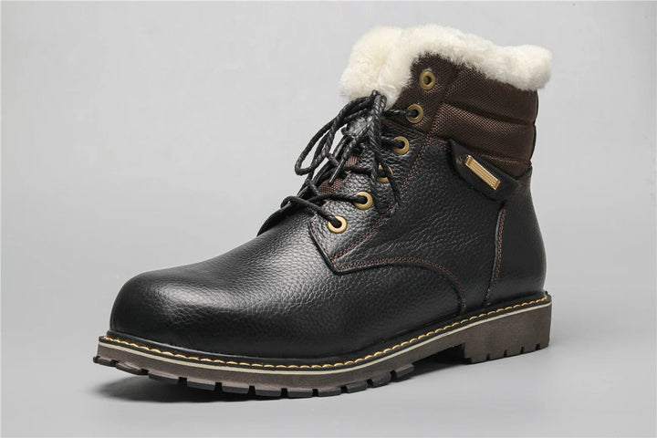 Elegante Herren Outdoor Stiefel, warm gefüttert, für urbane Winterlooks.