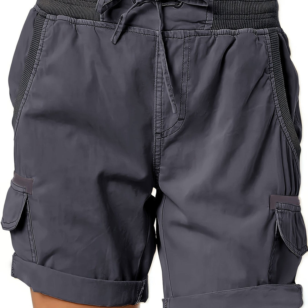 Stilvolle Damen Freizeithose: Cargo Shorts mit Kordelzug & praktischen Taschen.