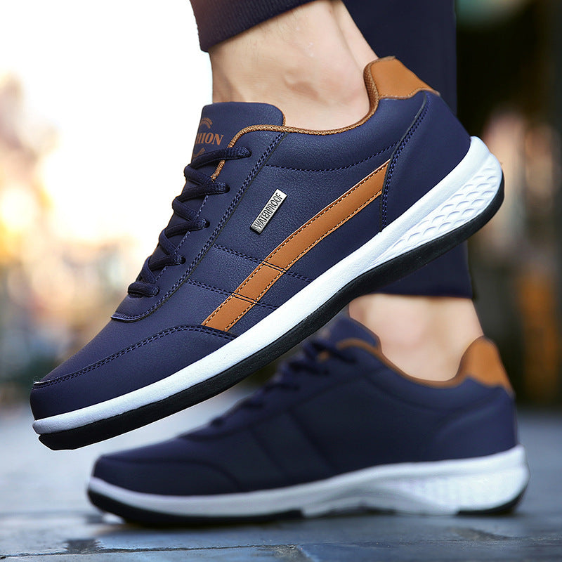 Bequeme Herren Plateau Sneaker mit Schnürung, atmungsaktiv für Freizeit & Sport. Erhältlich in Schwarz/Dunkelblau.