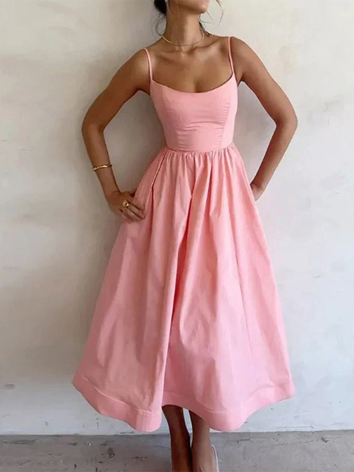 Elegantes Damen A-Linien Kleid, perfekt für jeden Anlass. Feminine Silhouette für stilvolle Auftritte.