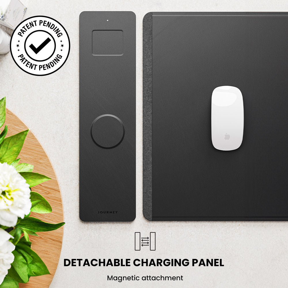 Moderne flexible Schreibtischmatte aus veganem Leder und Filz mit kabelloser Ladefunktion.