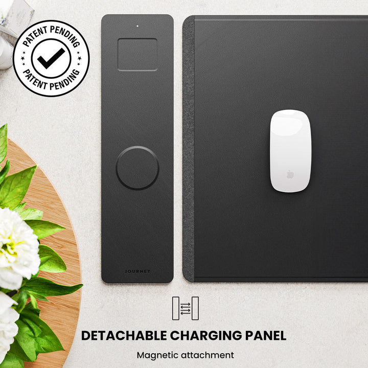 Moderne flexible Schreibtischmatte aus veganem Leder und Filz mit kabelloser Ladefunktion.