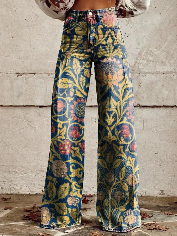 Komfortable weite Hose mit attraktivem Printmuster. Eine Must-have Freizeithose für Damen.