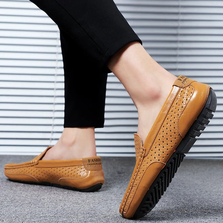 Atmungsaktive elegante Herrenschuhe, Loafer-Stil, optimaler Komfort.