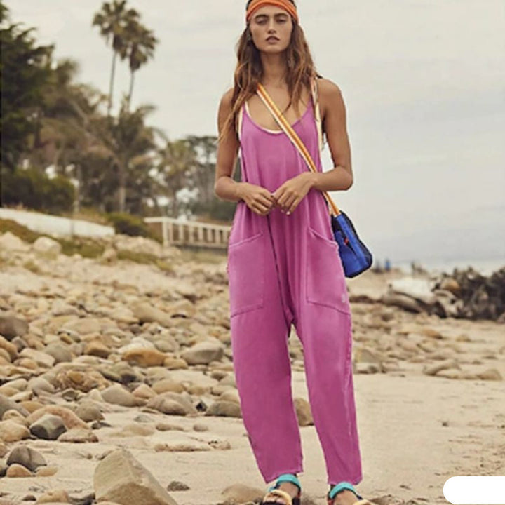 Damen Jumpsuit mit Spaghettiträgern, lockerem Schnitt & weitem Bein. Bequemer Oversized Overall für den Sommer.
