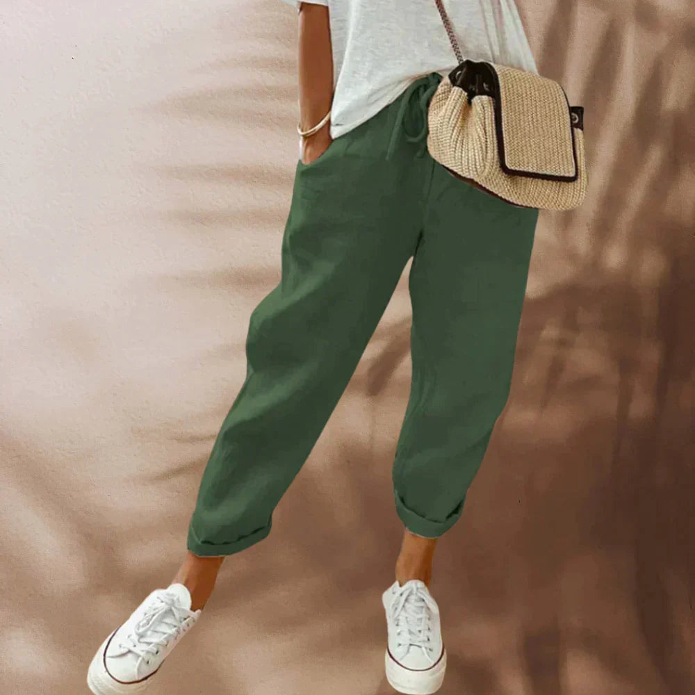 Stylische Damenhose, bequem & vielseitig. Ideal als Bürohose oder modische Freizeithose. Zeitloser Look.