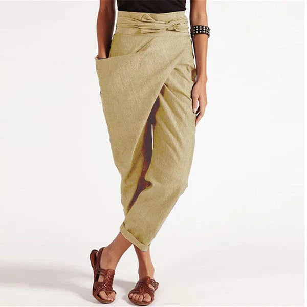 Luftige Damen Baggy Sommerhose mit entspanntem Schnitt und hohem Bund, vielseitig kombinierbar für den Alltag.