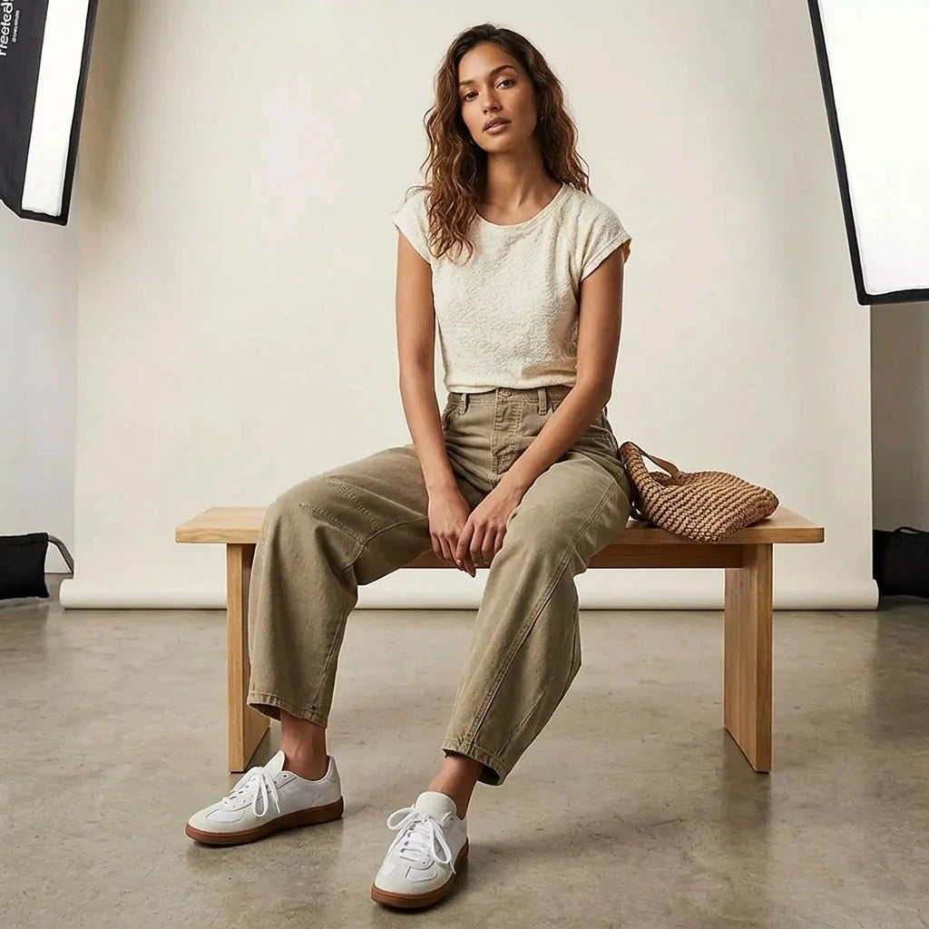 High Waist Baggy Jeans für Damen, weite Passform, perfekt für stilvolle Freizeit-Outfits.