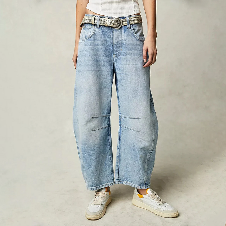 Damenjeans Relaxed Fit, High Waist Baggy Style, bequeme Passform für lässige Outfits.