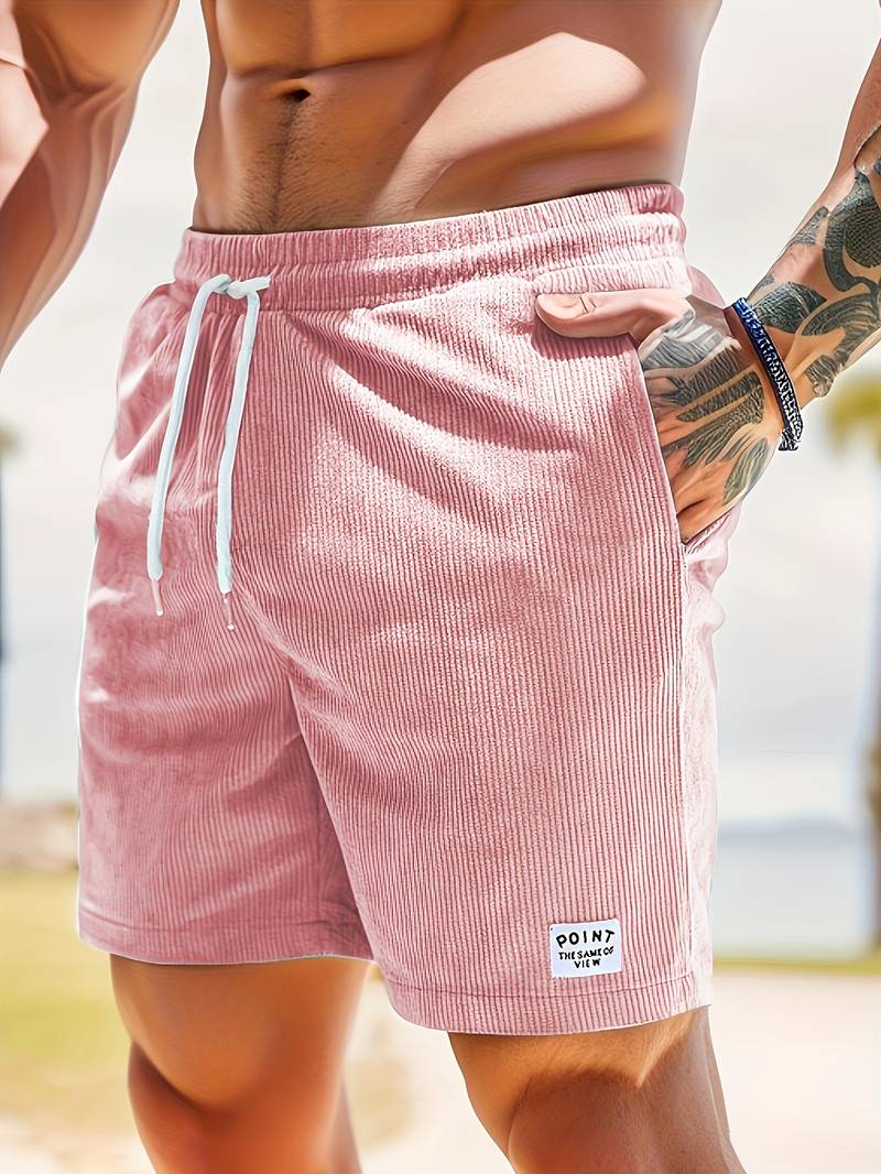 Trendige Freizeitshorts für Männer in Gelb, bequeme Kurze Hose für den Sommerurlaub.