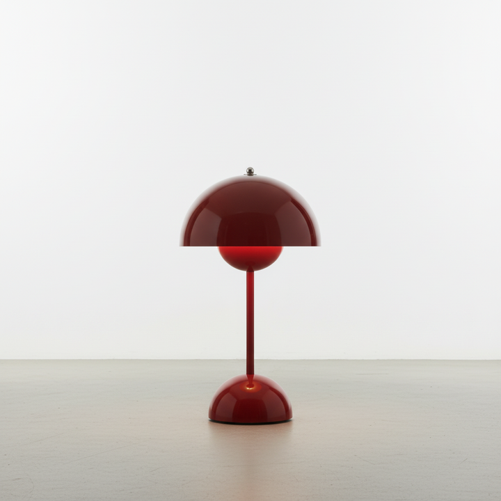 Kompakte LED Tischleuchte MoodSphere als Touch Nachttischlampe. Helles oder gedämpftes Stimmungslicht.