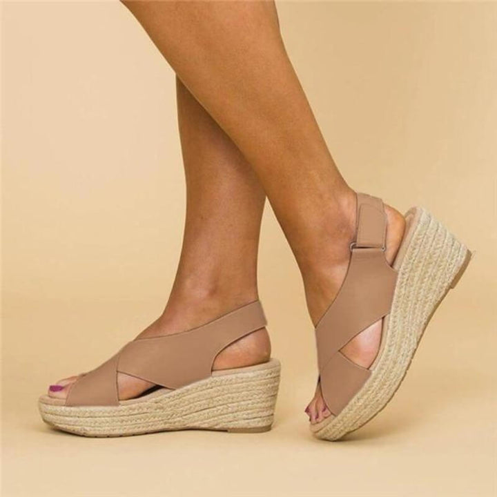 Elegante Damen Komfort-Sandalen Serena für den Sommer. Bequeme orthopädische Schuhe mit breiter Passform.
