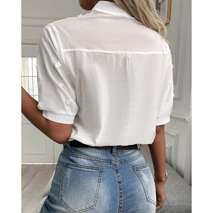 Modische Damenbluse, elegant und bequem geschnitten. Stilvolles Oberteil für eine zeitlose Frauenmode.