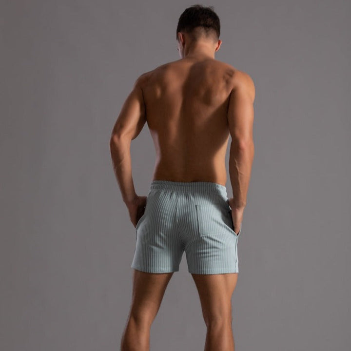 Kurze Herren Badeshorts Niko für Strand & Pool, schnelltrocknend und sehr bequem.